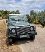 Land Rover Defender 110 TD4 Station Wagon - gebrauchte Land Rover Defender aus dem Jahr 2015