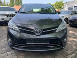 Toyota Verso 1.8 Aut Panorama 7 Sitz 1 Hand - Toyota Verso: 7