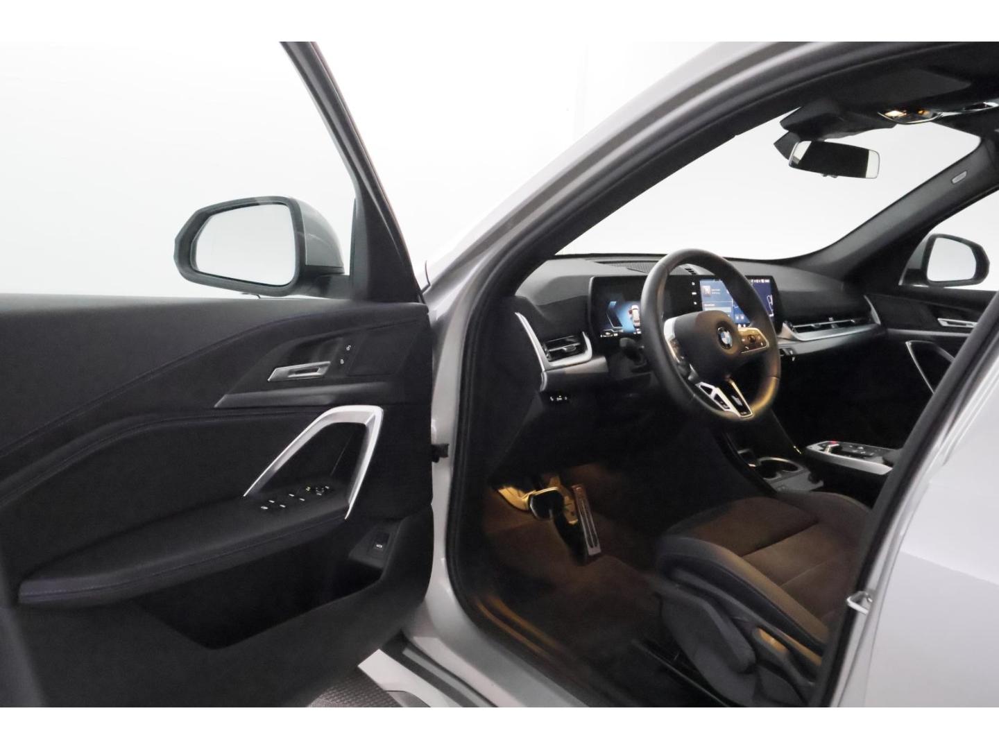BMW X1 18i Steptronic M Sport+LED+NAVI+KAMERA+SHZ, миниатюра 13