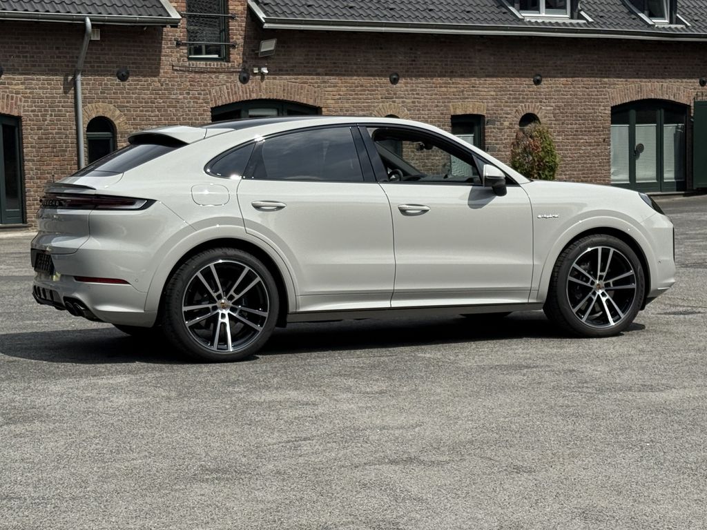 Image of Porsche Cayenne