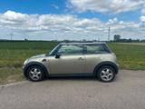 MINI Mini one in gold - MINI MINI: Go