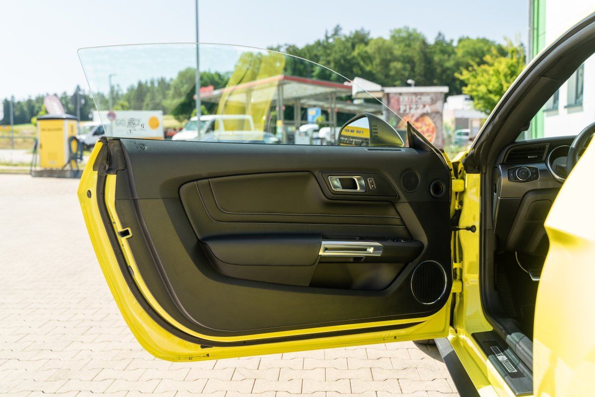 Ford Mustang (Mach1 5.0 V8 -Garantie 2029, Y-Speic)