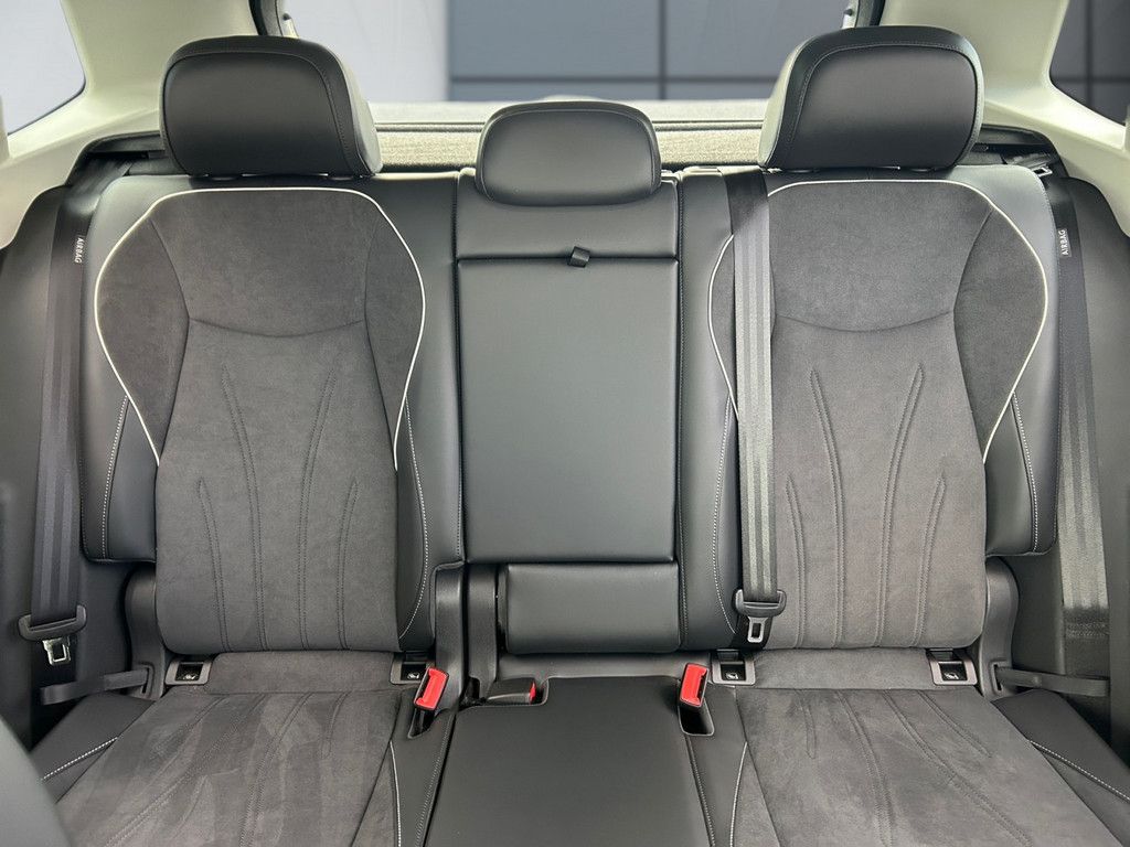 Tiguan 1.5 eTSI Elegance *DSG*AHK*MATRIX*HARMAN 