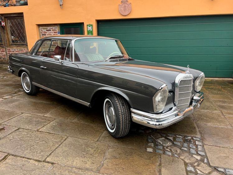Mercedes-Benz 280 SE W111 Hochkühler Coupe, Automatik, TÜV neu