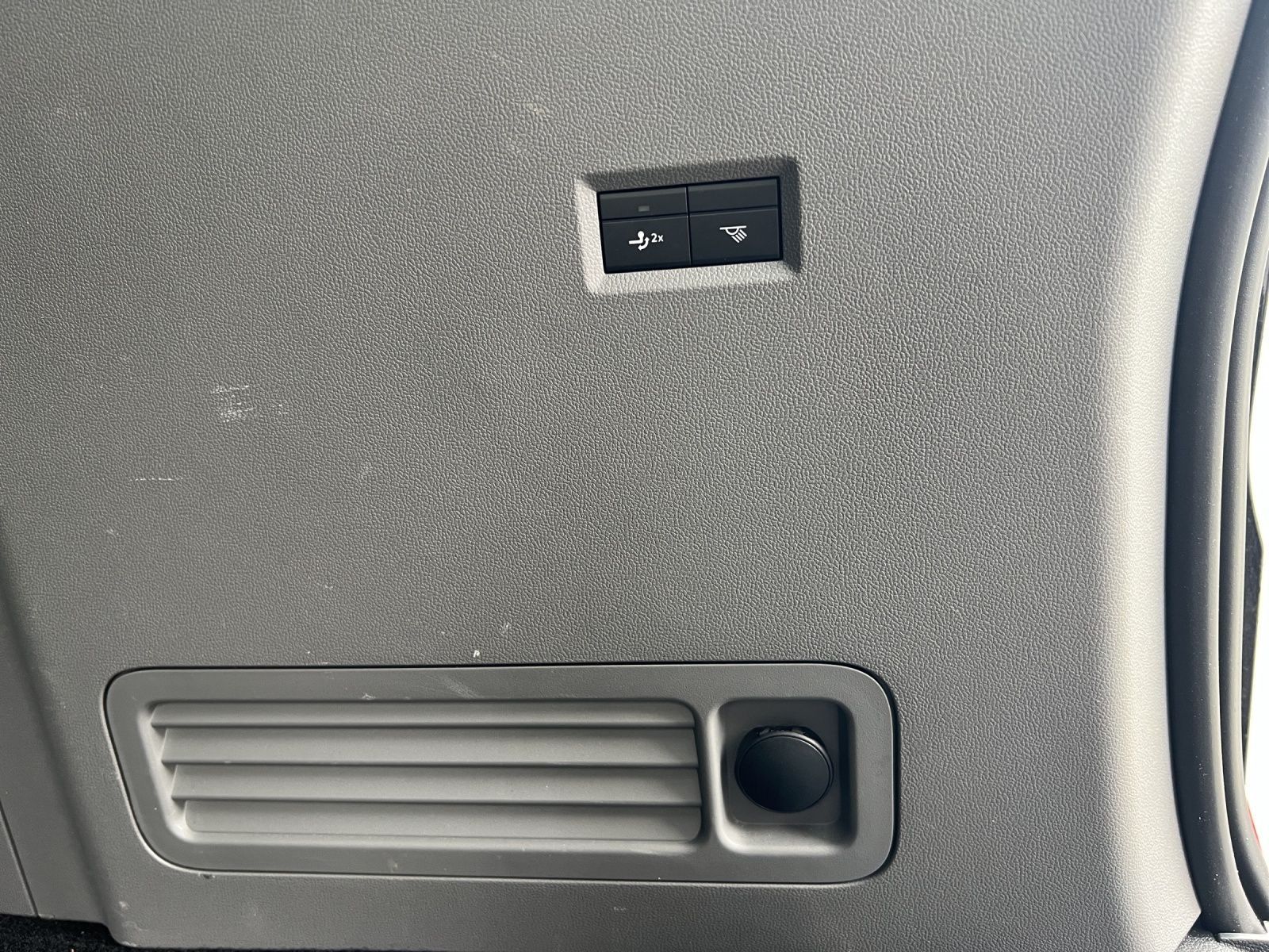 Caravelle Life 2,0 l 110 kW TDI 8-Gang Automatik