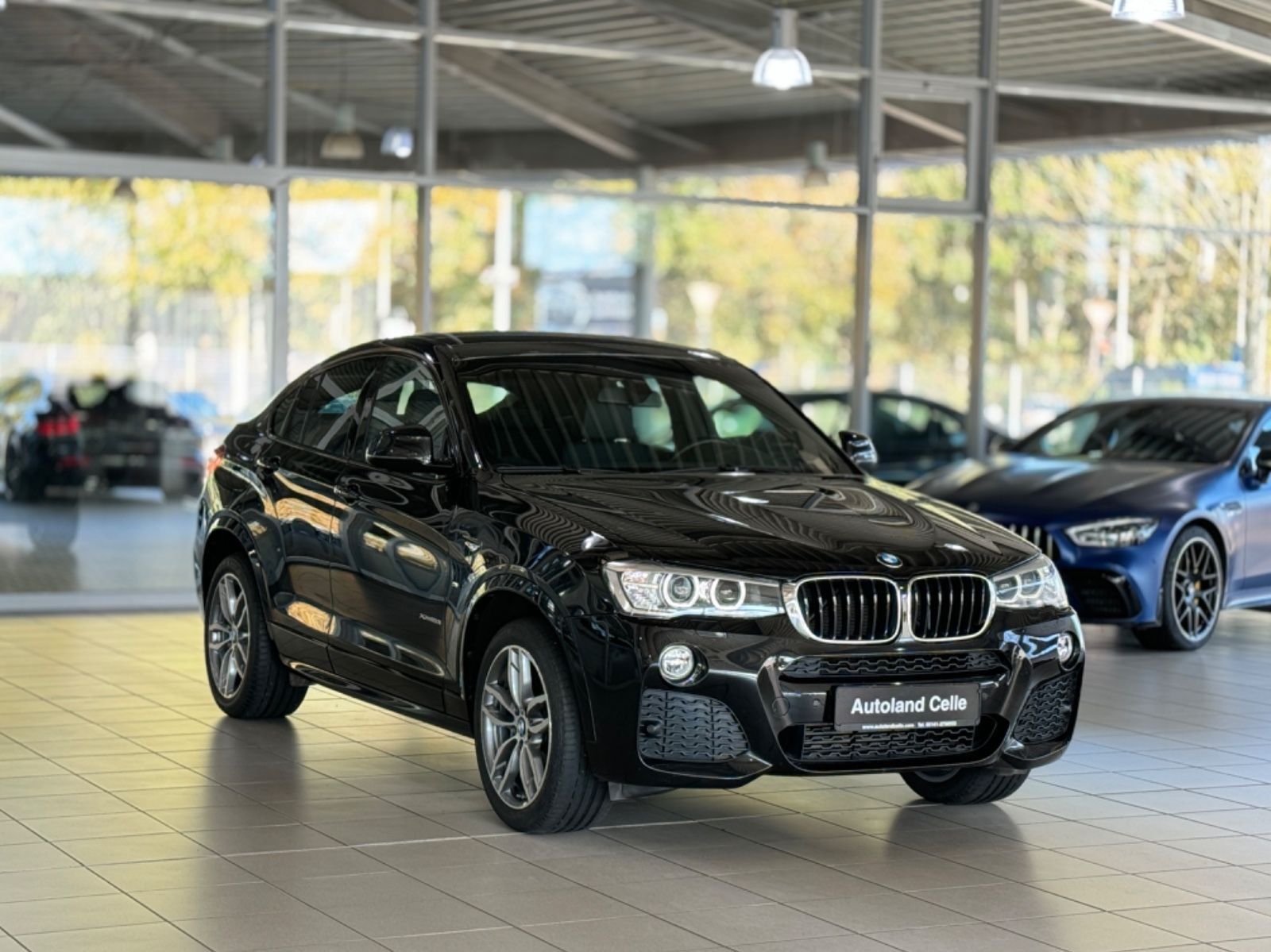 Fahrzeugabbildung BMW X4 xD20i M Sport Kamera Navi Xenon Komfort AHK