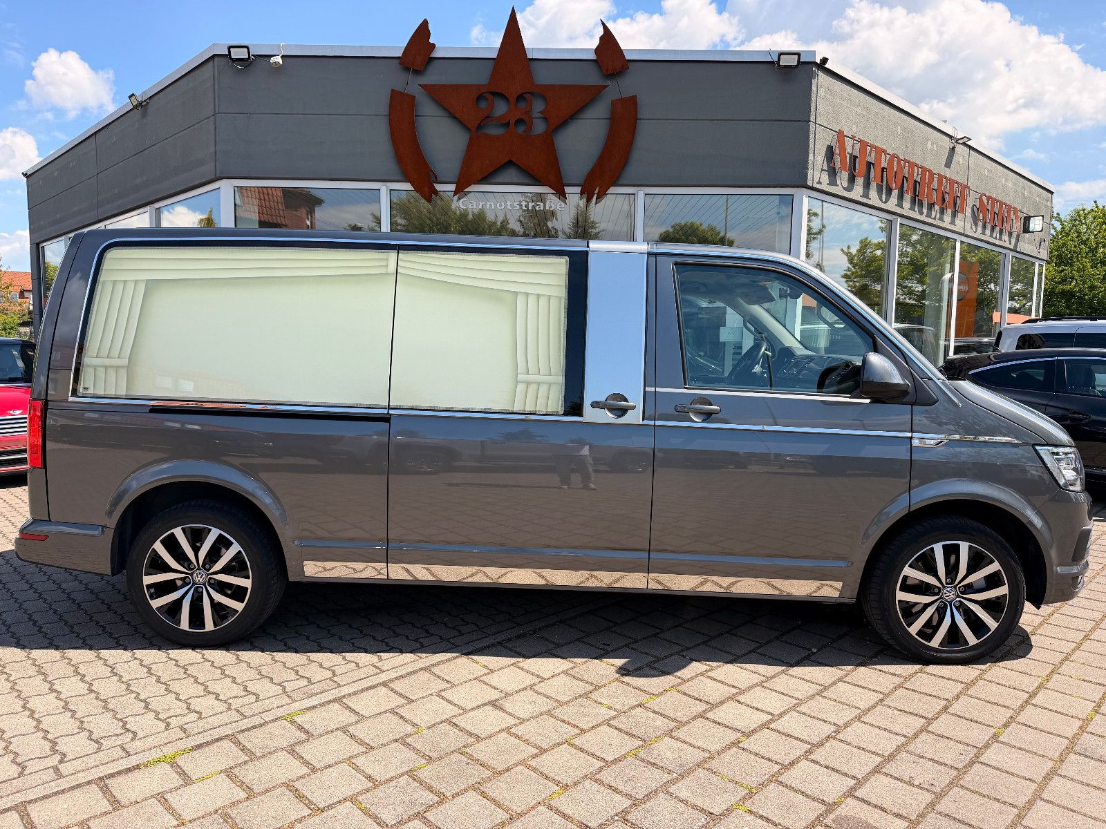 Volkswagen T6 Multivan-Ausstattung Bestattungswagen 4x4