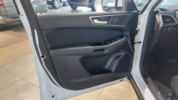 Ford S-Max - 12