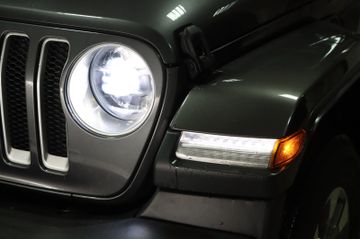 Jeep Wrangler Unlimited Sahara Overland Paket