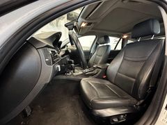 BMW 318 i Navi Leder PDC SHZ Panorama