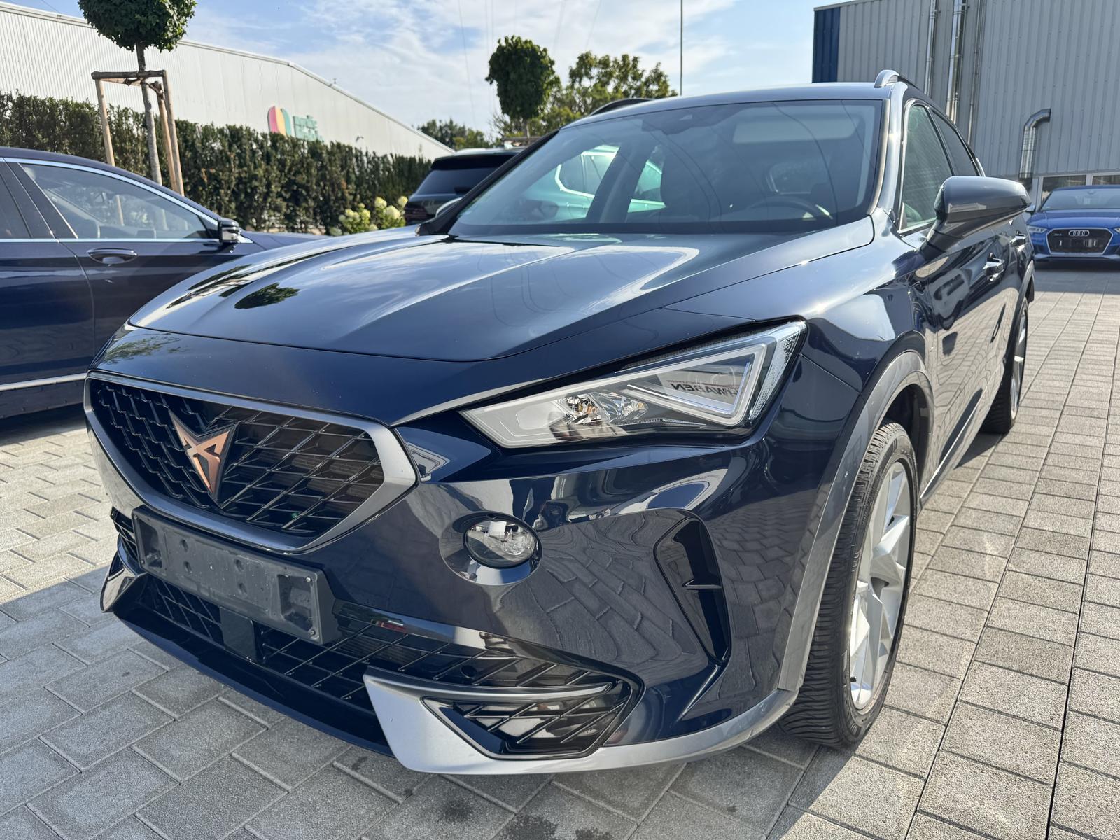 CUPRA FORMENTOR E-HYBRID | 204 ch | BVA |  E-HYBRID | 1ERE MAIN  | LED