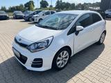 Kia Rio Dream Team 1.4 5-türig EURO6,AHK,Lenkrhzg,SH - Kia Rio: Kleinwagen