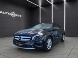 Mercedes-Benz GLA 200 d 4Matic Style Navi Bi-Xenon Kamera - Mercedes-Benz GLA 200 mit Diesel-Antrieb: Schwarz