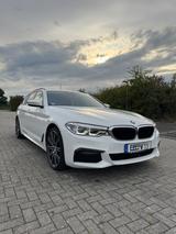BMW 5er (G31) 540i xD M-Sport /TÜV neu/HUD/Schec - BMW 540 in Gelsenkirchen