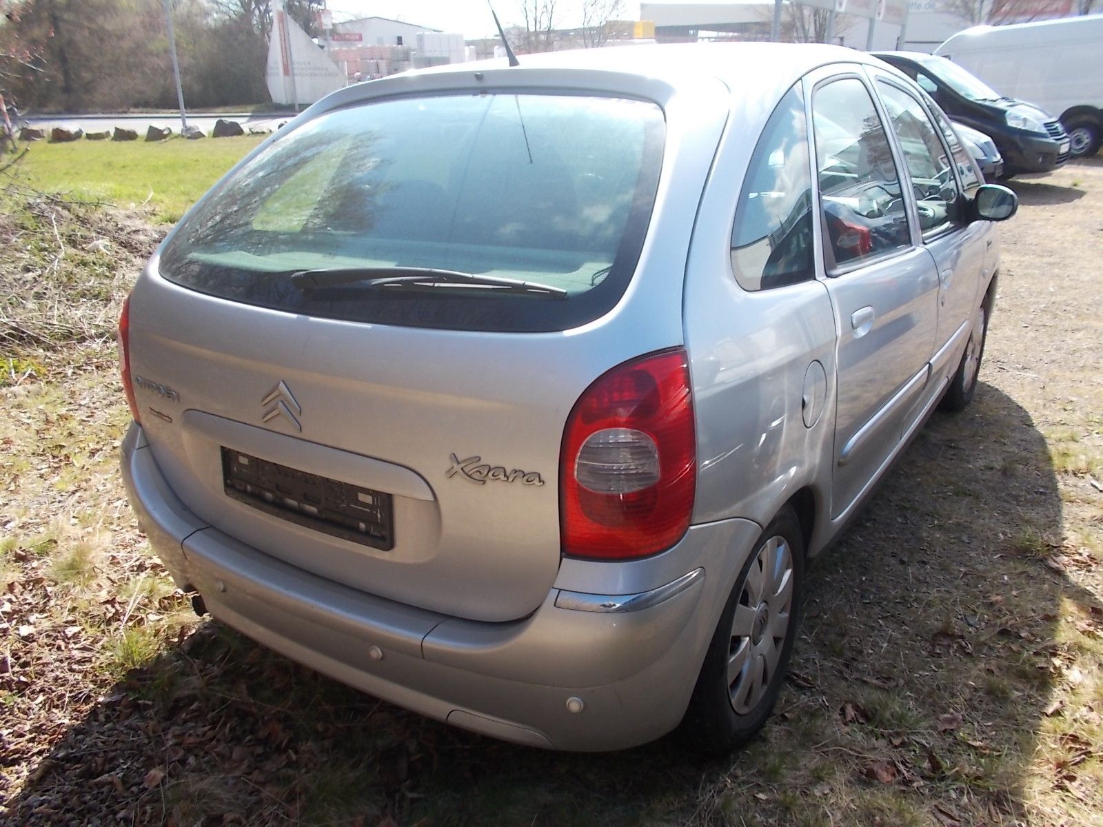 Fahrzeugabbildung Citroën Xsara Picasso 1.8 Exclusive