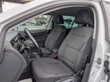 Volkswagen Golf - 7