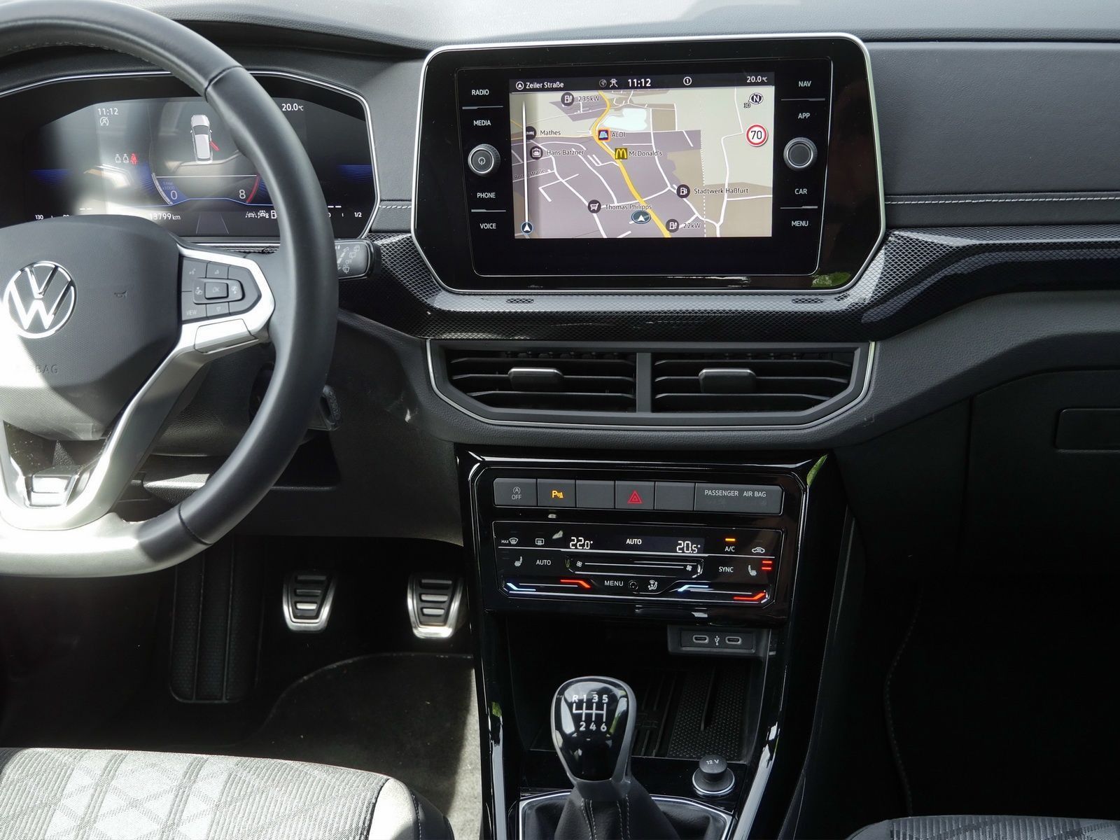 Volkswagen T-Cross - Bild 8