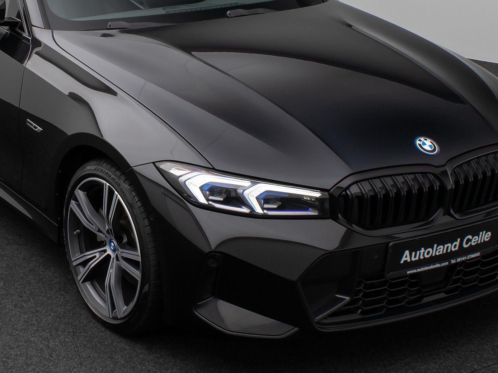 Fahrzeugabbildung BMW 330e M Sport Kamera DAB H/K Stop&Go LED 19Zoll