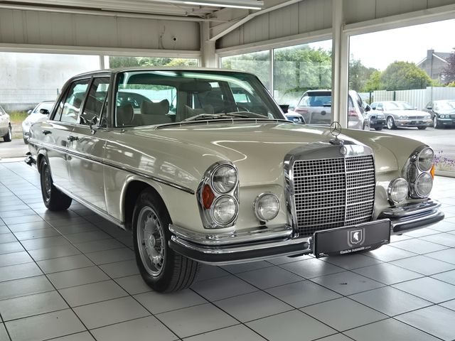 Mercedes-Benz 300 SEL 6.3/Deutsch/Historie/3. Hd./WGA 62