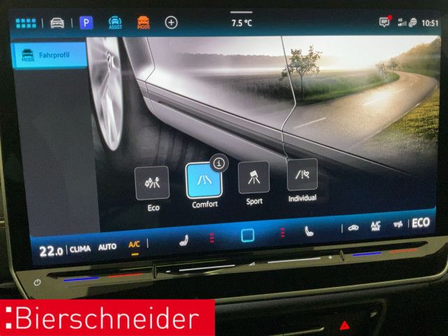 Volkswagen ID.7 Tourer Pro Black Style 21 AHK PANO NAVI WÄP foto 25