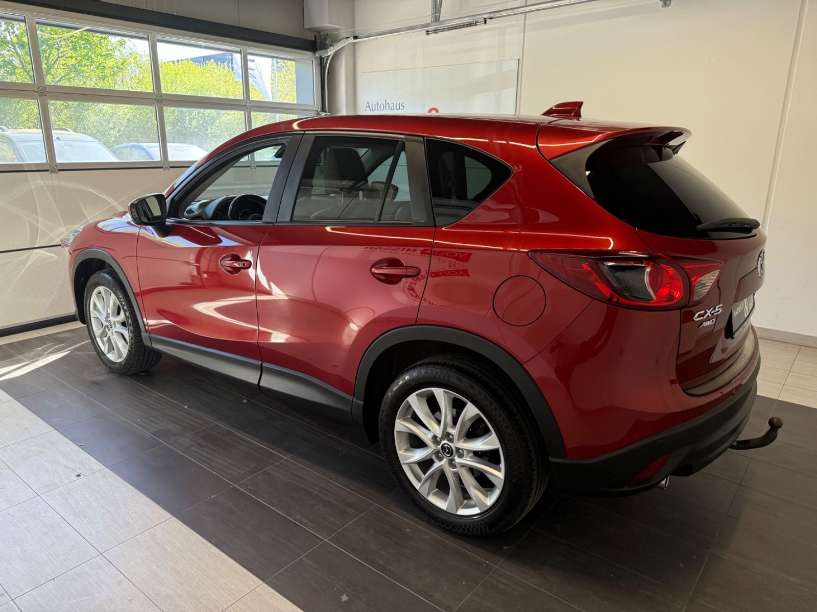 Fahrzeugabbildung Mazda CX-5 Sports-Line ALLRAD, Rückfahrkamera Techpak.