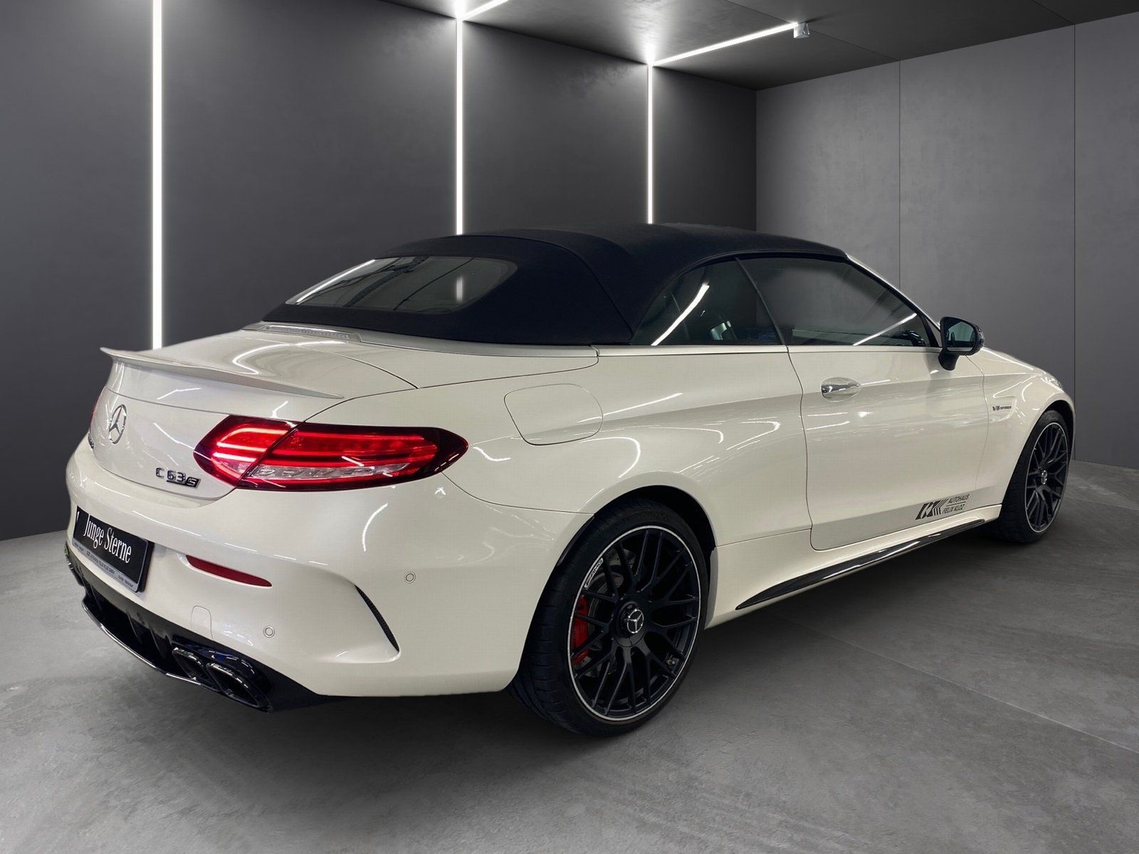 Fahrzeugabbildung Mercedes-Benz Mercedes-AMG C 63 S Cabrio*Distro*HuD*Burmester*