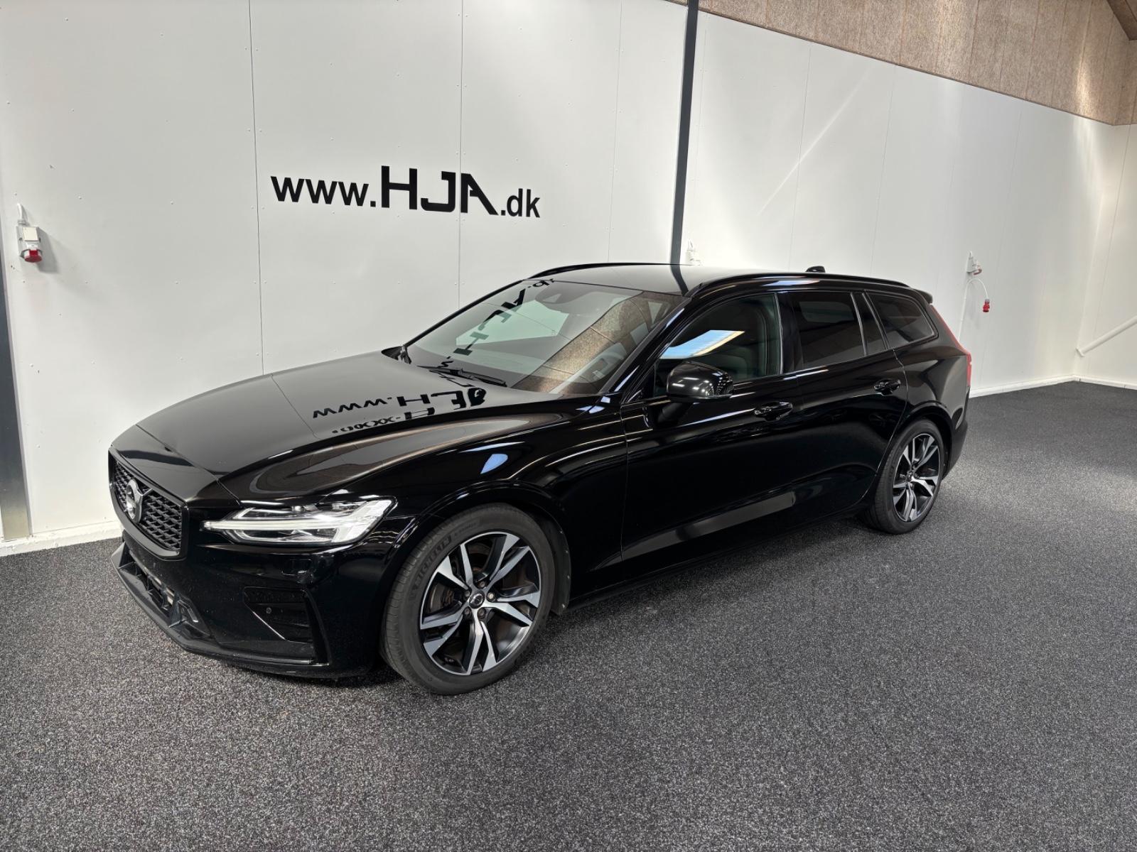 Volvo V60 B4 R-Design