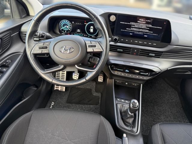 Fahrzeugabbildung Hyundai BAYON Intro Edition 2WD +NAVI+KLIMA+RFK+PDC+SHZ+