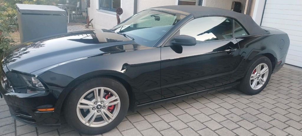 Image of Ford Mustang