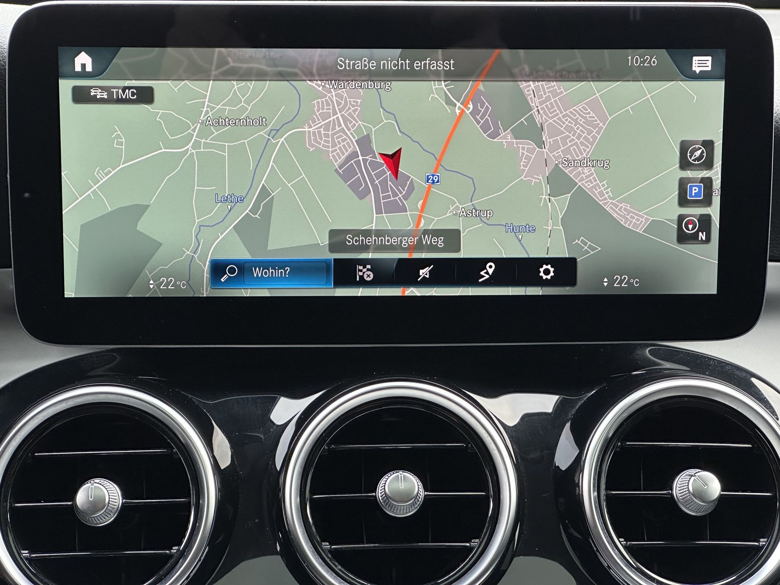 Fahrzeugabbildung Mercedes-Benz GLC 300d 4Matic NAV+LED+AHK+PANORAMA+CARPLAY+KAM