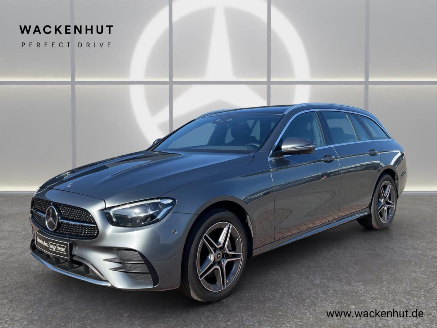 Mercedes-Benz E 300 de 4M T AMG Pano Distronic Burmester 360°