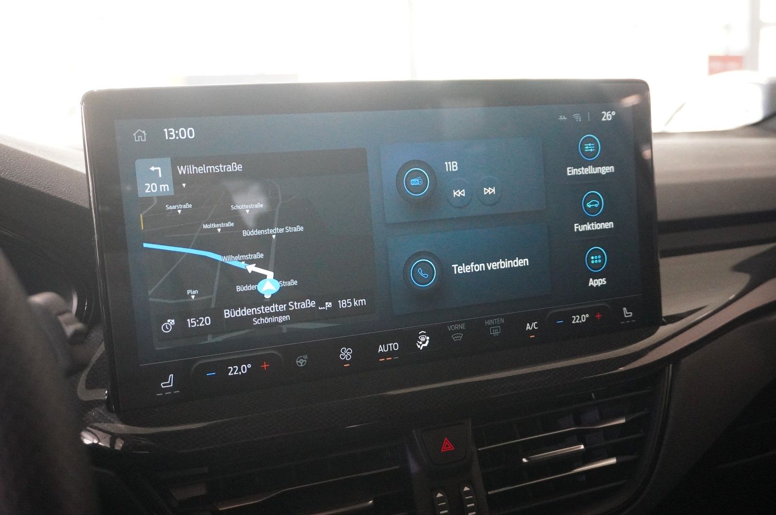 Fahrzeugabbildung Ford Focus Turnier 1.0 ST-LINE X NAVI/LED/KAMERA/DAB+