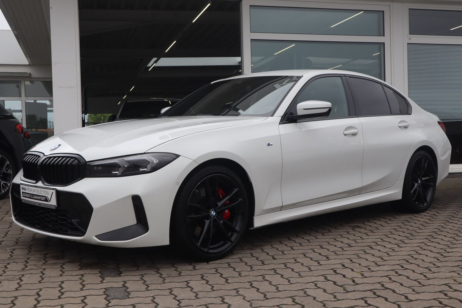 BMW 318i Limousine M Sport Pro DAB AHK Tempomat foto 1