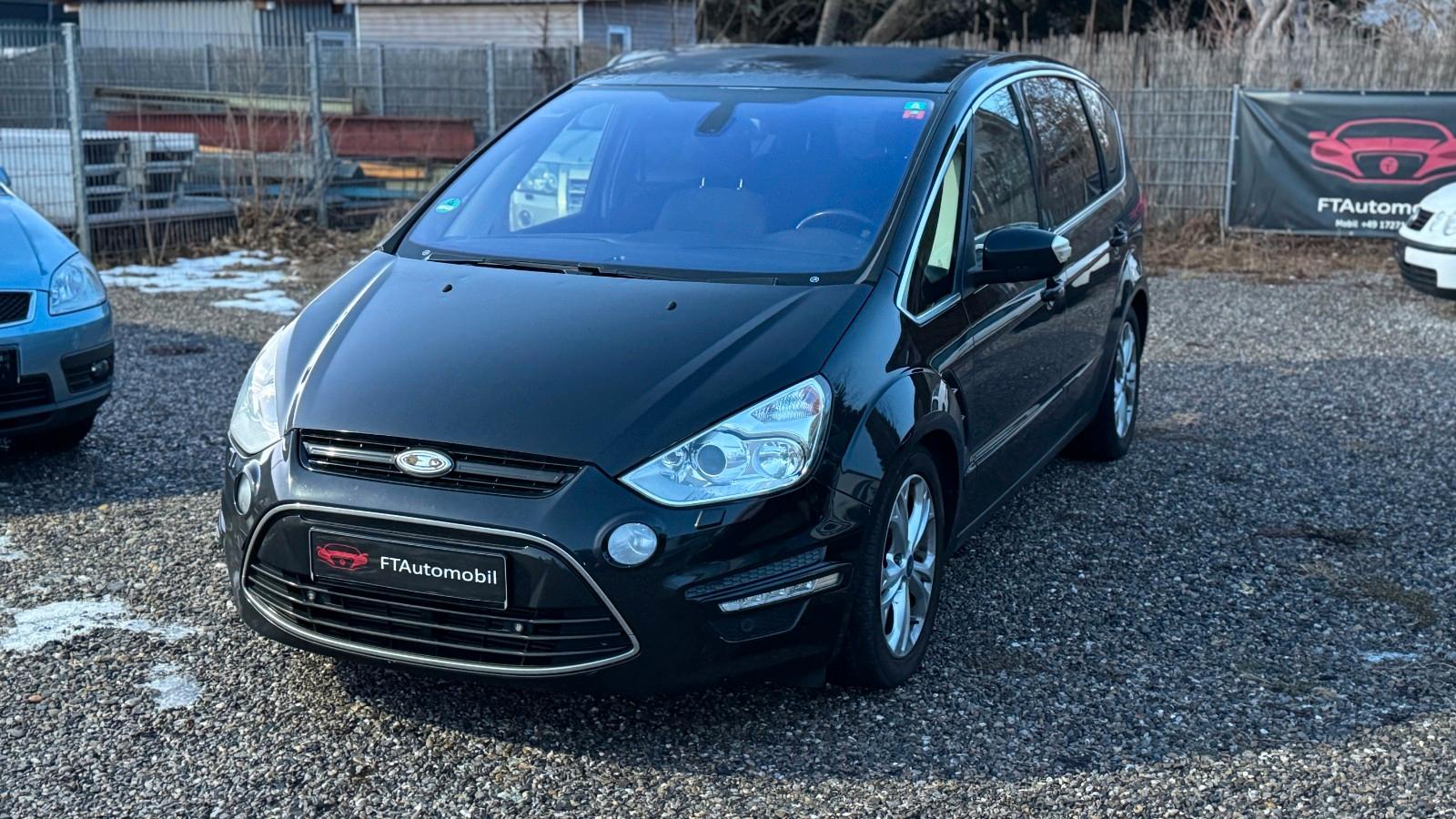 Ford S-Max Titanium