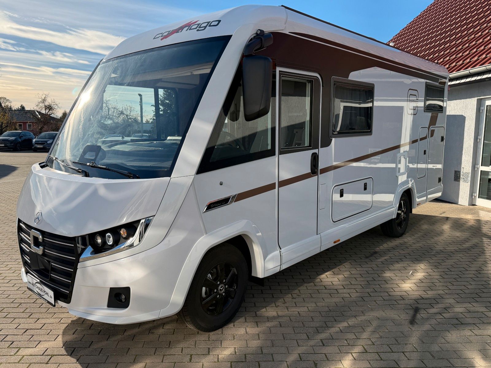 Fahrzeugabbildung Carthago C2-tourer I 143 KB-LE comfort Mercedes