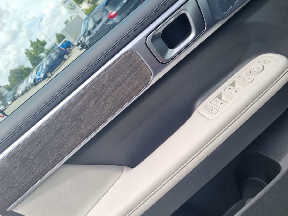 Hyundai Santa Fe – Bild 11