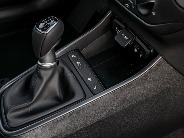 Hyundai i20 1.0 Trend FL Navi Digitales Cockpit CarPlay
