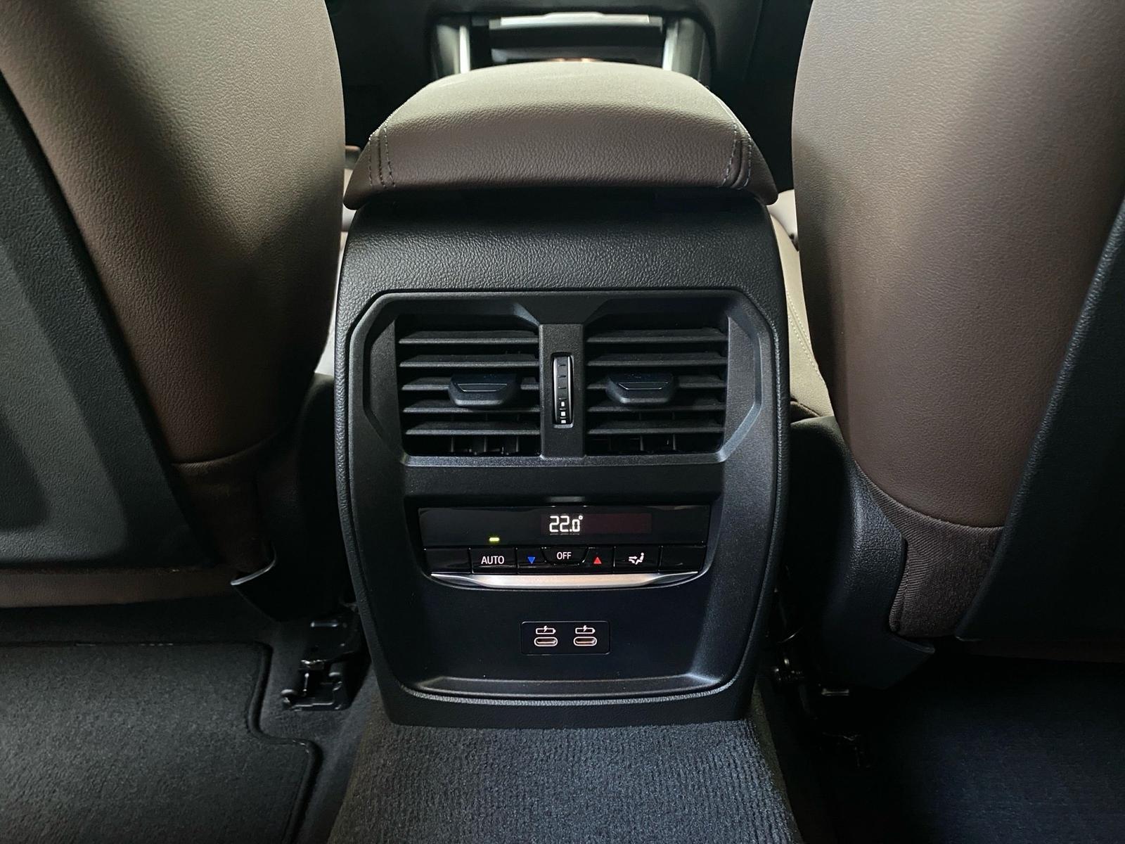BMW M340d xDrive Touring M Sport Pro STH HUD Pano AH