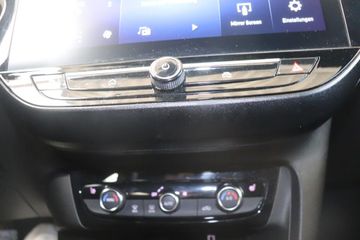Fotografie 7 des Opel Corsa 1.2 Direct Injection Turbo GS