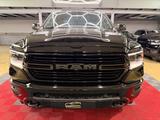 Dodge RAM 1500 5.7 HEMI Laramie 4X4 Panorama Luft 360° - Dodge RAM: 1500