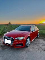 Audi S3 TFSI S tronic quattro Sportback -