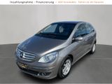 Mercedes-Benz B 170 B -Klasse B 170 Scheckheftgepflegt - Mercedes-Benz B 170 mit Benzin-Antrieb: Navigationssystem