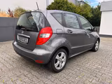Mercedes-Benz A 160 AVantgarde*Klima*PDC*Sitzheizung*Allwetter - Mercedes-Benz A 160: Avantgarde