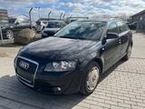 Audi A3 Sportback 1.6 Attraction Sitzhzg. Klima Radio - Audi A3: Radio
