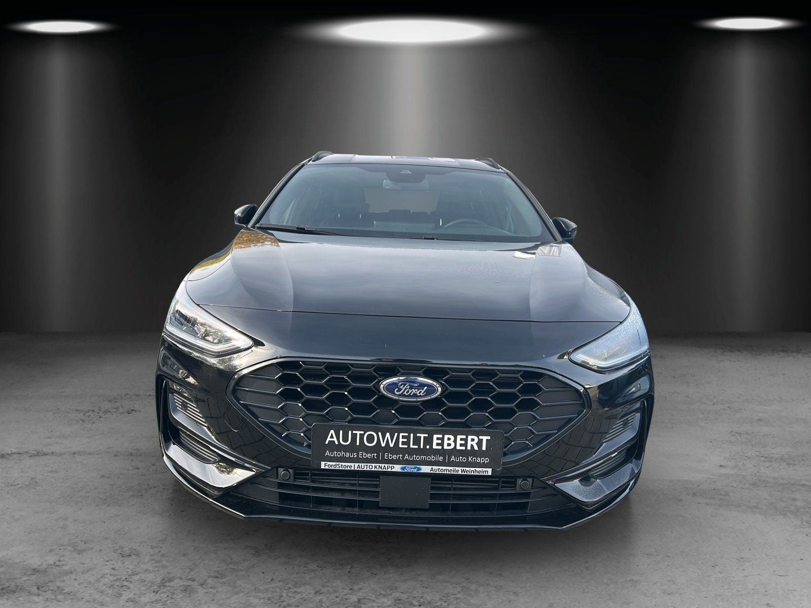 Fahrzeugabbildung Ford Focus 1.0 ST-Line X Aut./LED/ACC/KAMERA/AHK/NAVI