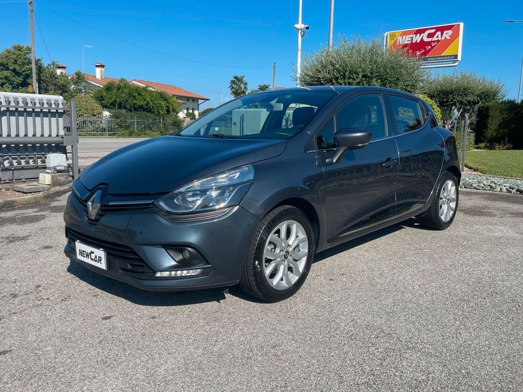 Image of Renault Clio