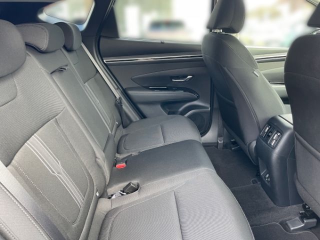 Fahrzeugabbildung Hyundai Tucson Trend Plug-In Hybrid 4WD 1.6 T-GDI el. He