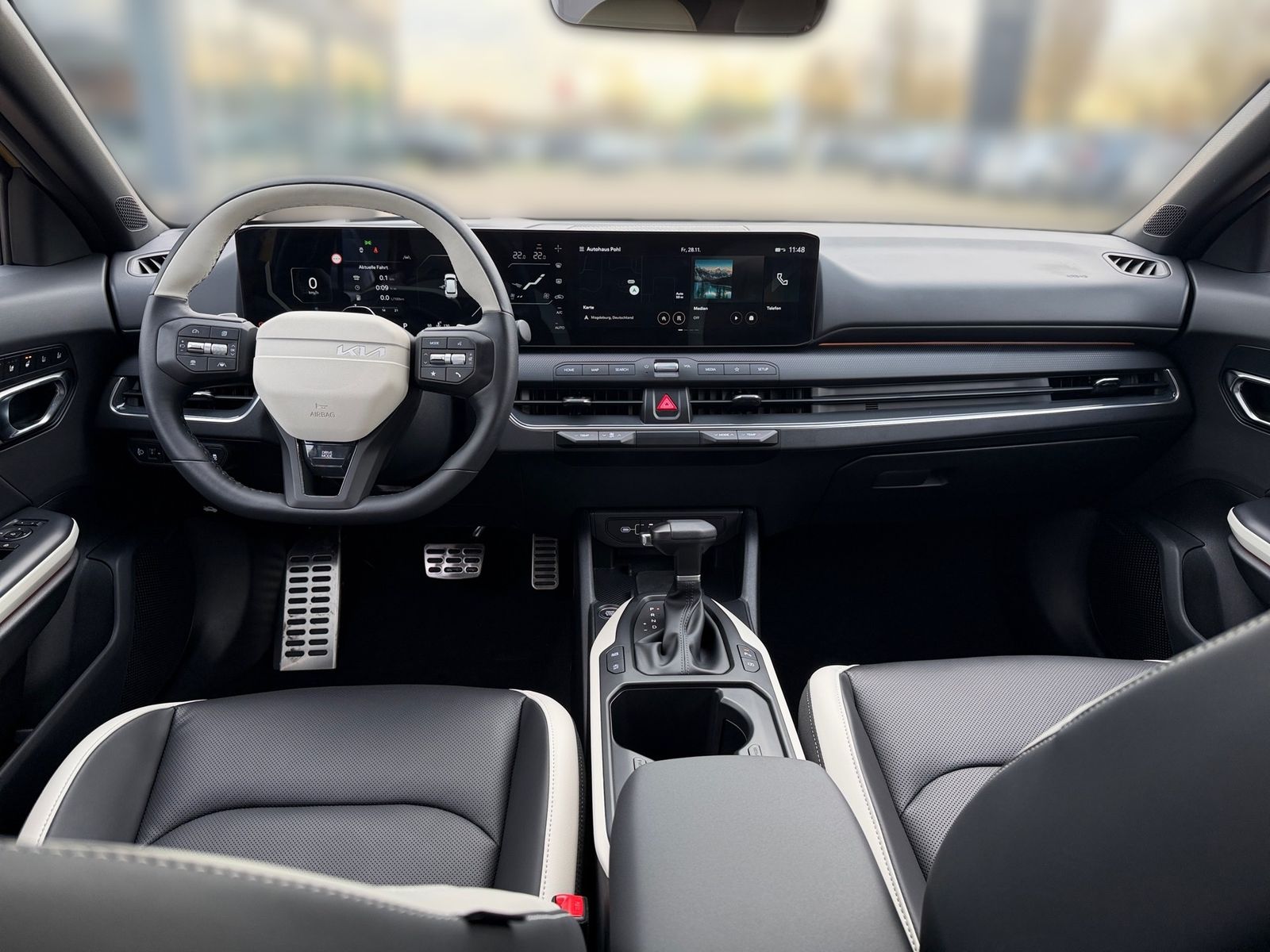 Fahrzeugabbildung Kia K4 1.6T 180 DCT GTLine DWP+ SZ SD 18