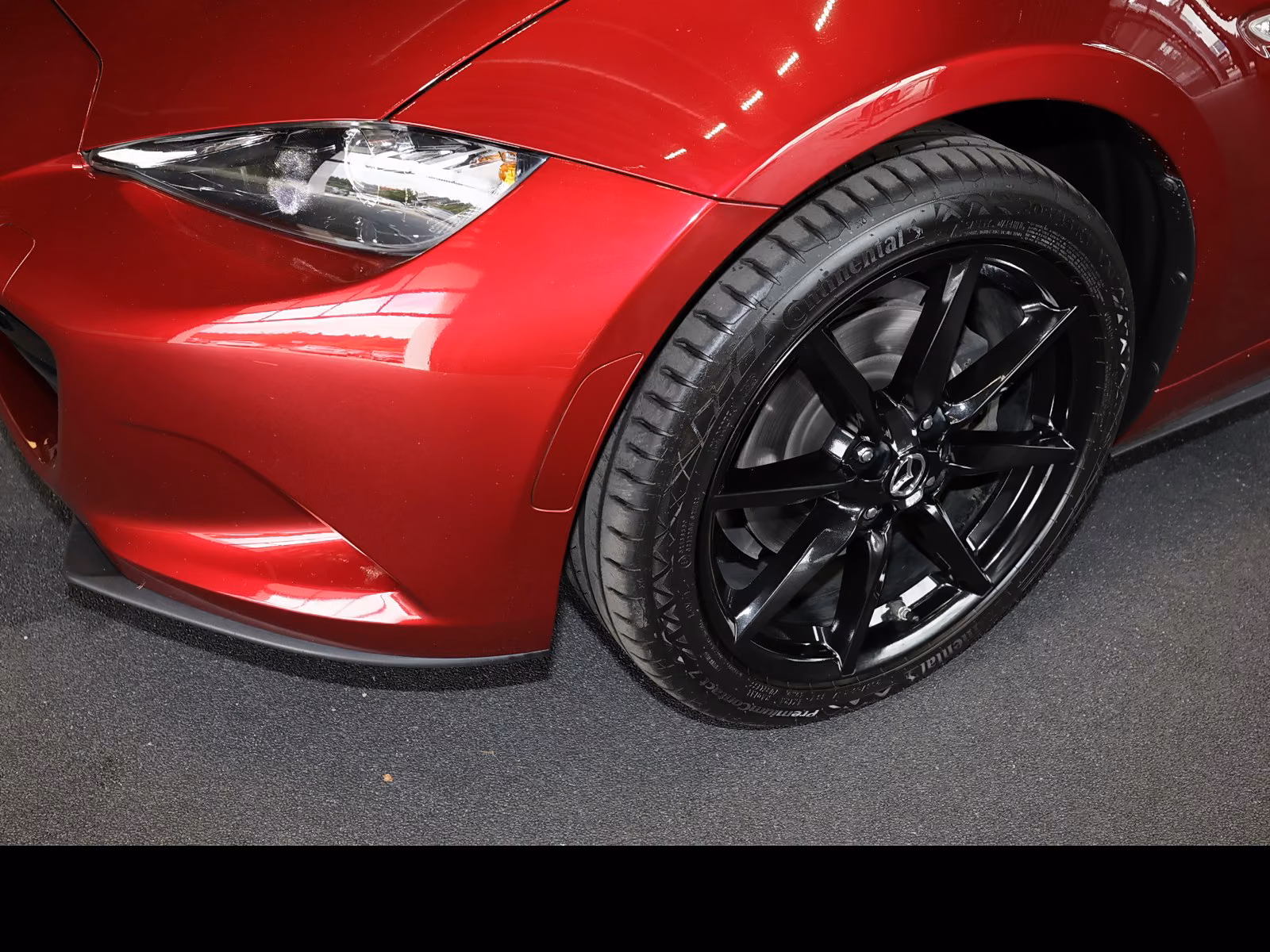 Mazda MX-5 2.0 SKYACTIV-G 184 Exclusive-Line LED+17"