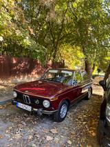 BMW 2002 - BMW 2002: Coupe